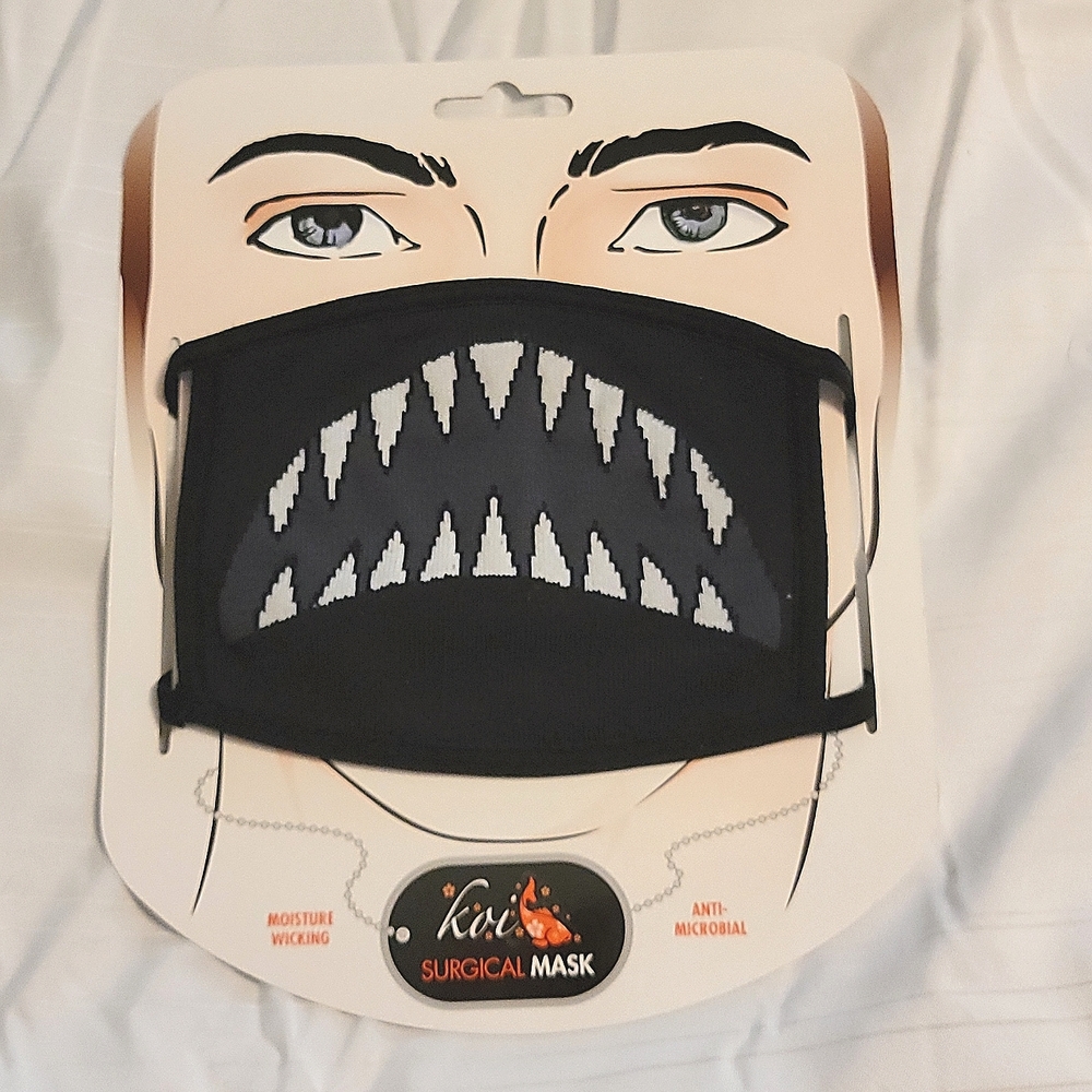 🌴 NWT Koi Brand Shark 🦈 Face Mask